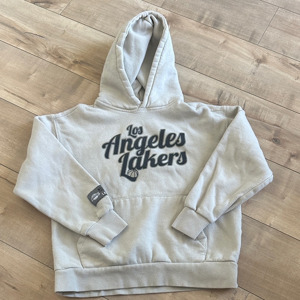 4/$25 Zara Cream NBA Los Angeles Lakers Hoodie Kids Sz 11-12